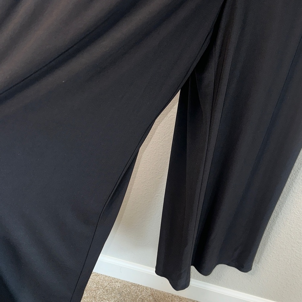 Adrianna Papell Elegant Black Long Sleeve Jumpsuit - Picture 4 of 8